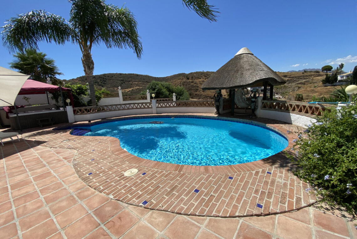 2-5bd7b9d04b45e33852eaf0ec6670150d