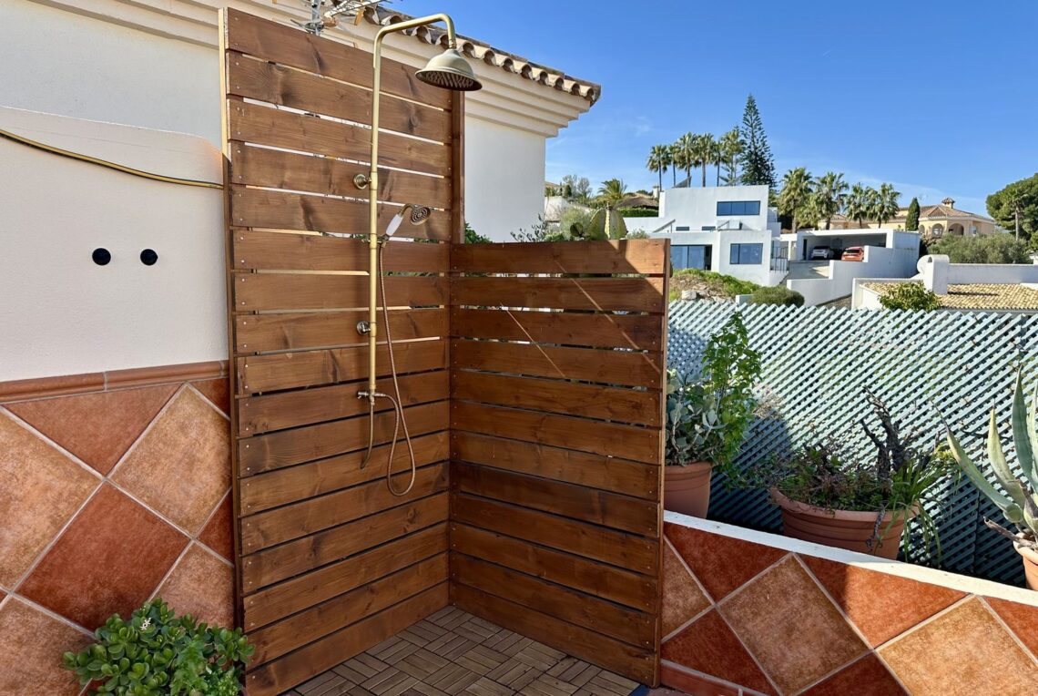 37-7c8938eb4835f4a40f347690354a83a0