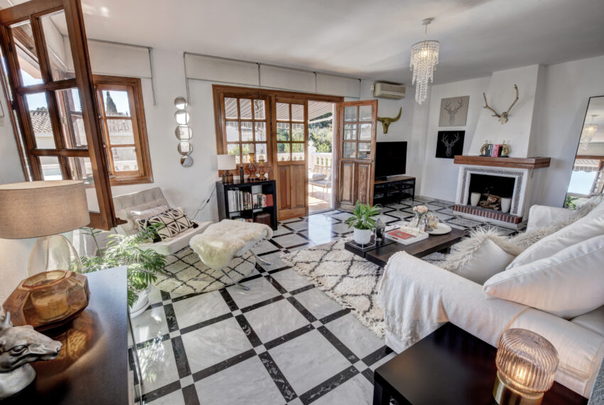 Villa for Sale in Cerrado de Aguila 2023-11-22 021_2_3_4_5