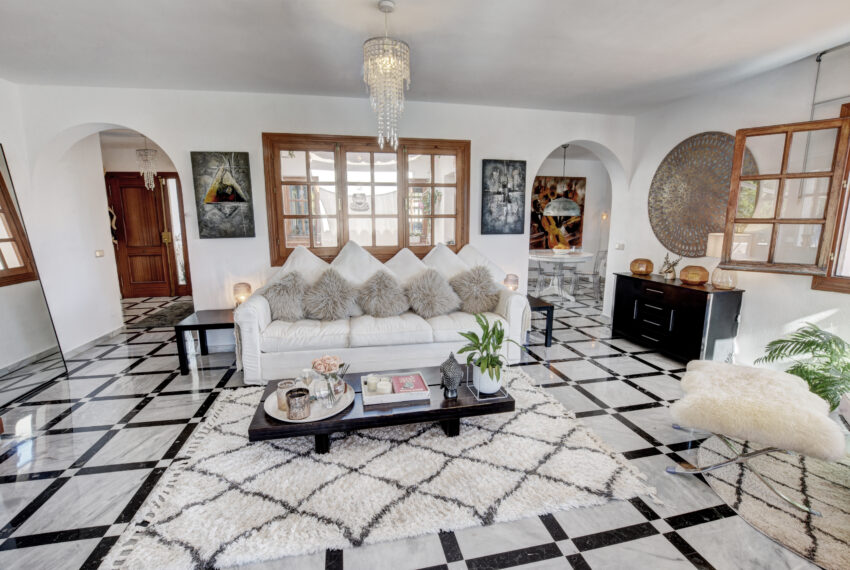 Villa for Sale in Cerrado de Aguila 2023-11-22 101_2_3_4_5