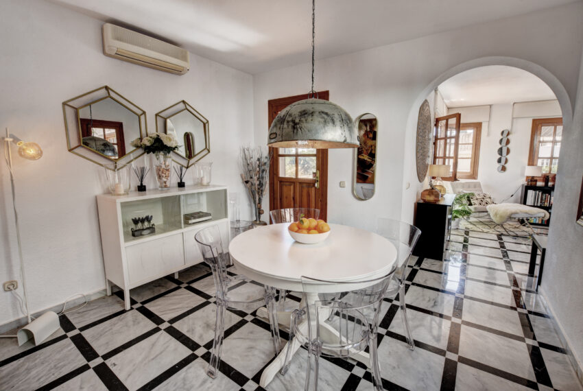Villa for Sale in Cerrado de Aguila 2023-11-22 116_17_18_19_20