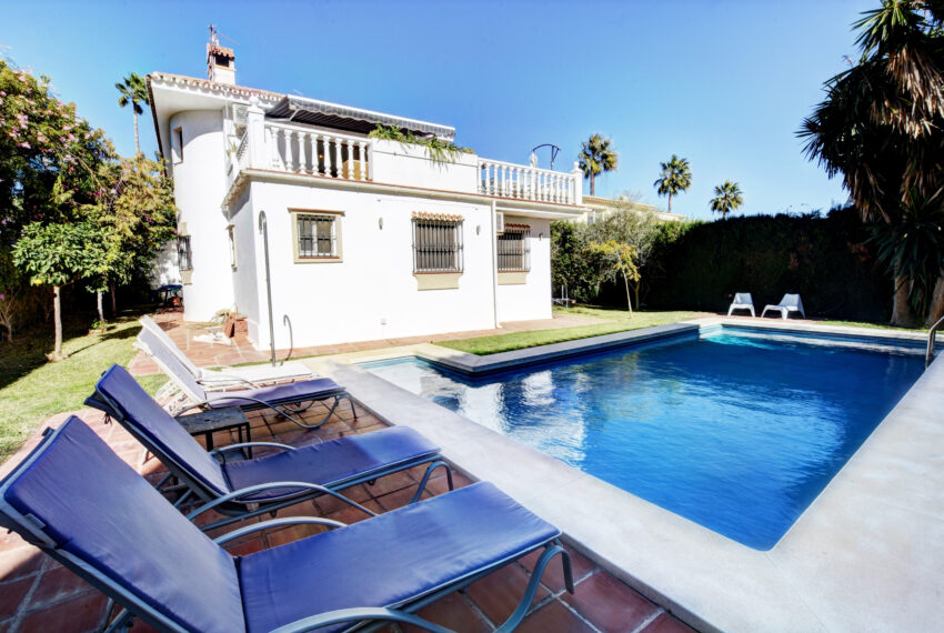 Villa for Sale in Cerrado de Aguila 2023-11-22 216_17_18_19_20