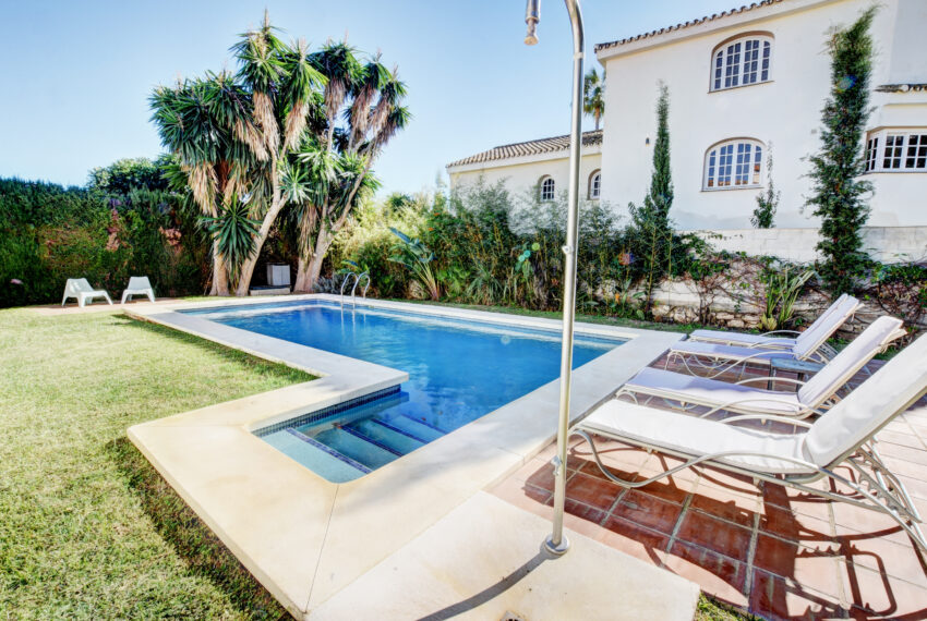 Villa for Sale in Cerrado de Aguila 2023-11-22 236_37_38_39_40