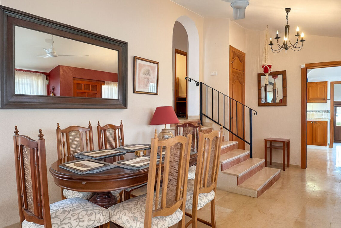 7-aa4cc561180b369757c0bb4af9886cd3