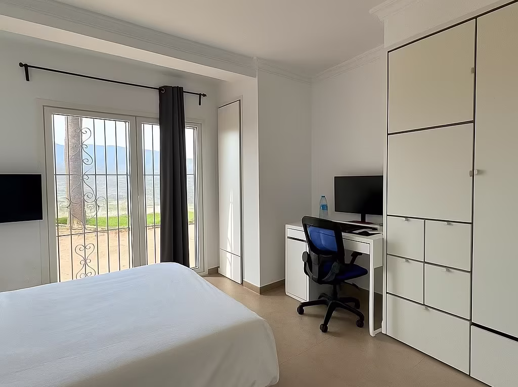 18aba2dd-6d0d-47af-8917-f923a9f7dab0