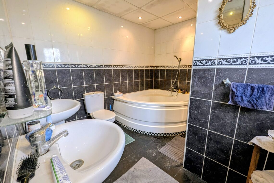 WhatsApp Image 2026-01-26 at 14.19.50 (3)