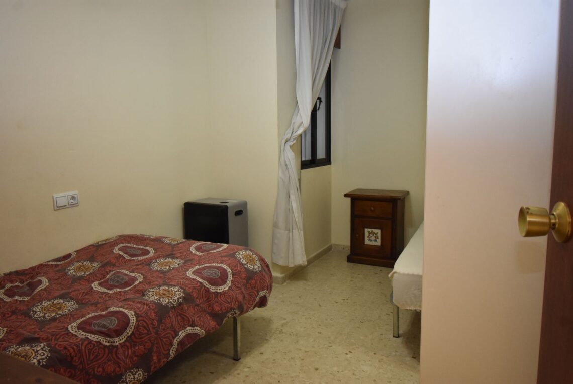 11-4d8aa6e612c0d8ce985b634e45aeea7a