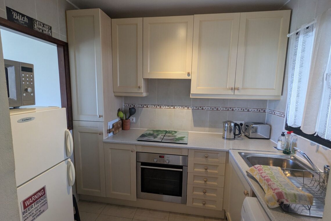 8-486e0113f924038db3f76992aac3bb44