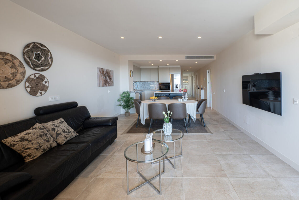 8-e64a9055bba3e77ac8aca3b893cdf826