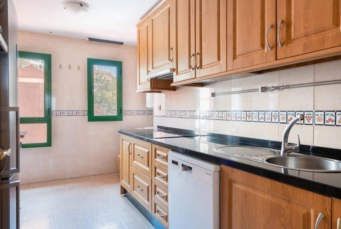 MDIyNnwwMDAyMDU4NjA0NXw5Ng..