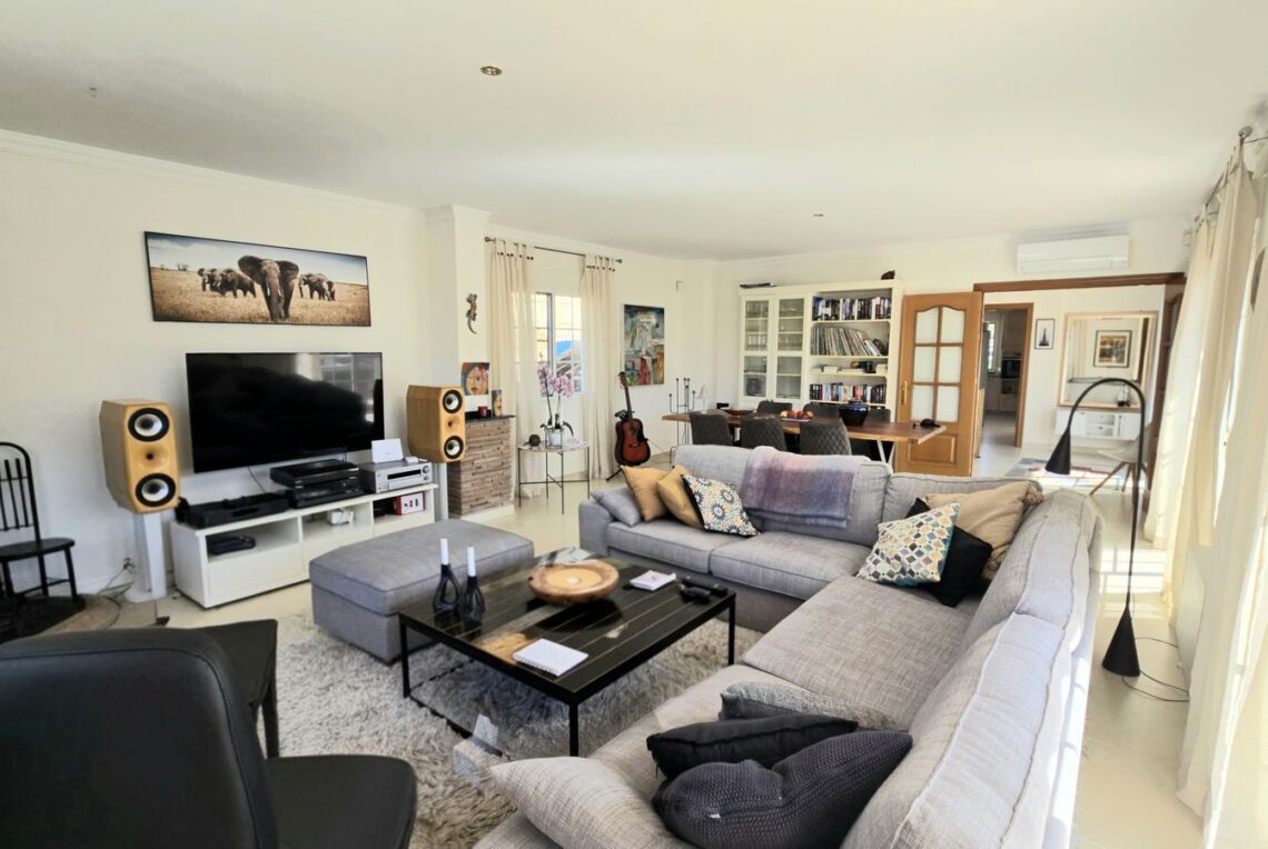 18-7e396d2404f089e443e1364dd027f7c0