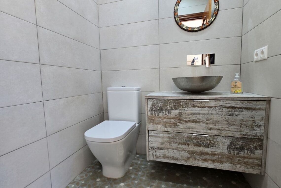 30-bcd86c17734f15cafe3fe93603e95380