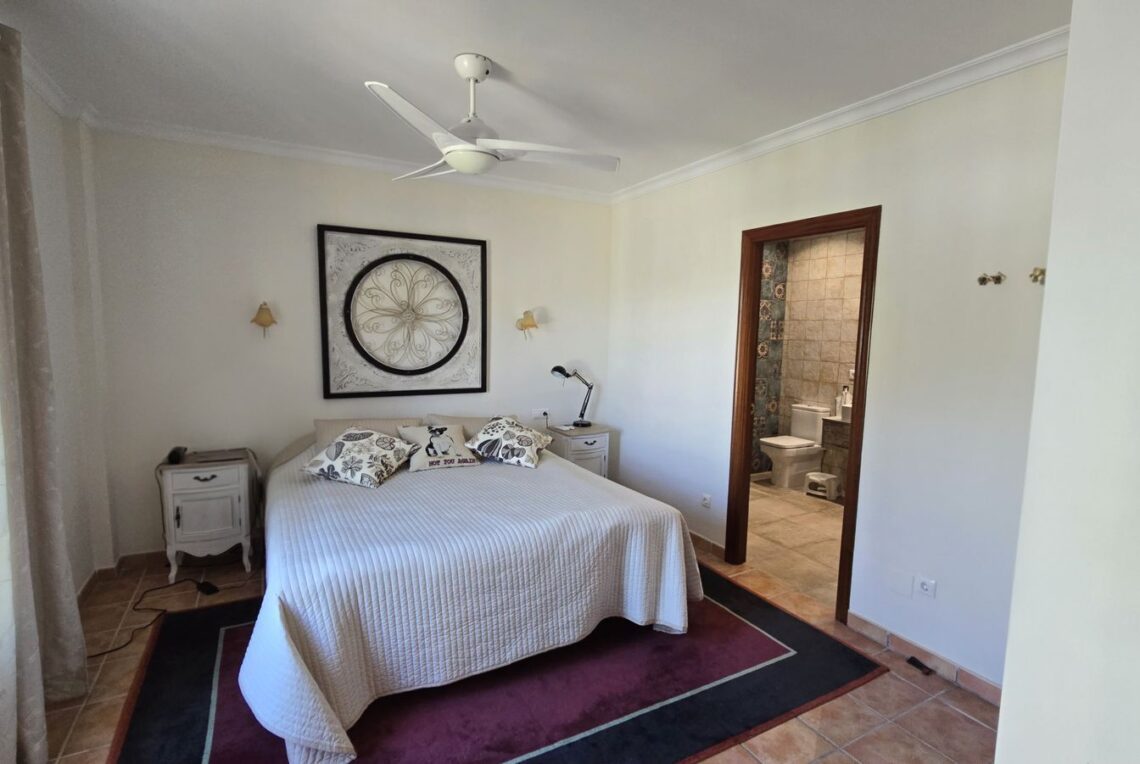 36-5481dce773b43582c3bf79f9c6226866