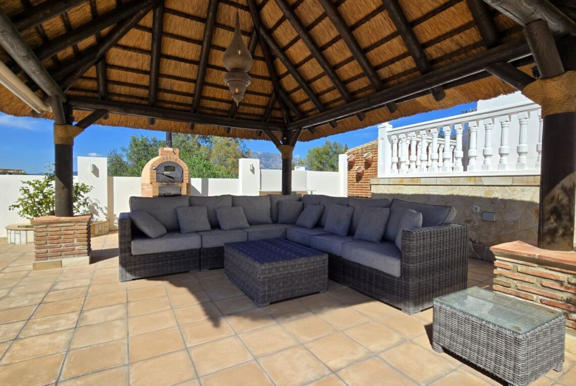 8-486e0113f924038db3f76992aac3bb44