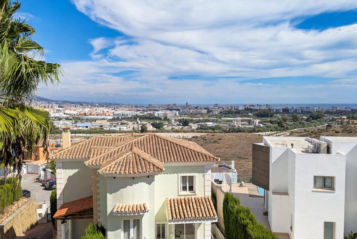 WhatsApp_Image_2026-10-08_at_16.56.51_2-improve-these-images-individually-for-real-estate